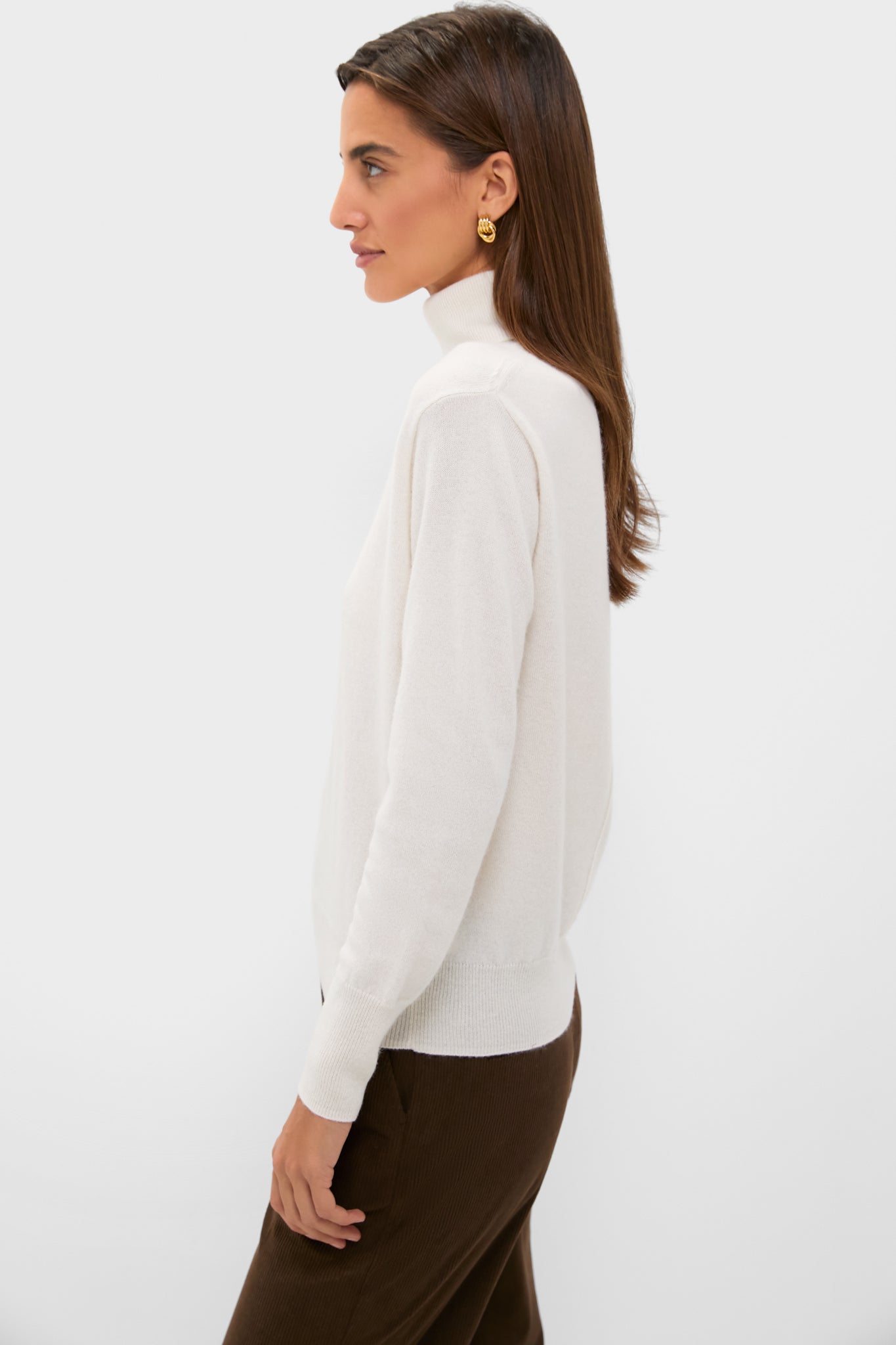 Ivory Cashmere Turtleneck Sweater