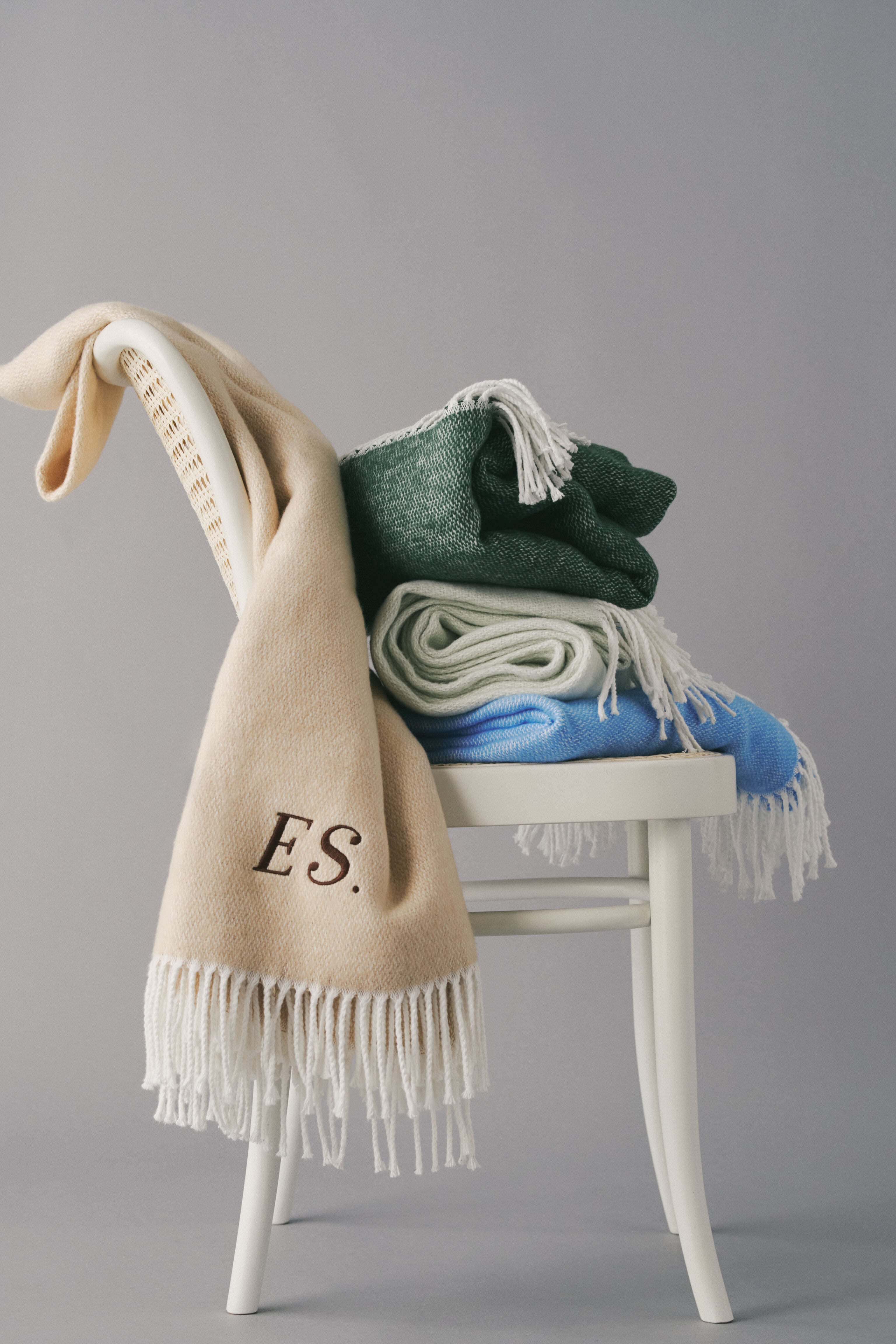 Champagne Pezzo Throw